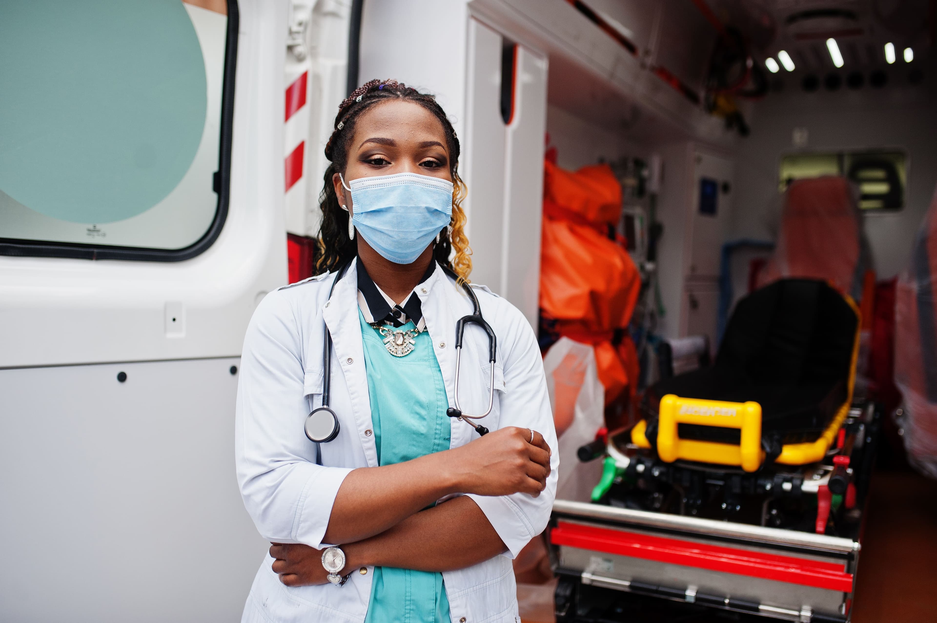 BUILDING GLOBAL HEALTHCARE PROFESSIONALS